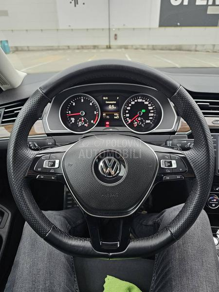 Volkswagen Passat B8 Carat 2.0 150hp DSG6