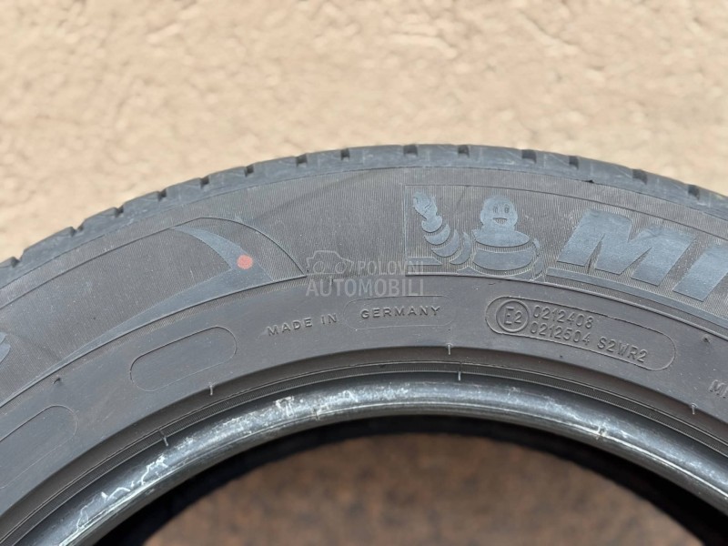 Michelin 215/60 R17 Letnja