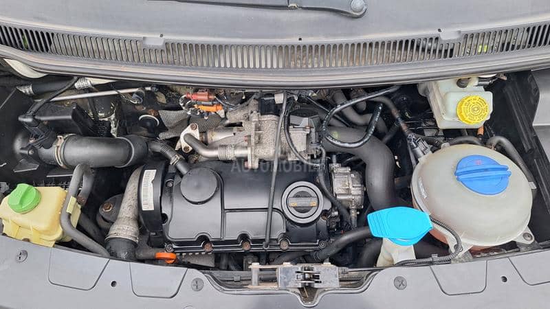 Volkswagen Transporter T5 1.9 Tdi