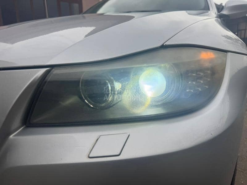 BMW 320 Xdrive 2009. god. -  kompletan auto u delovima