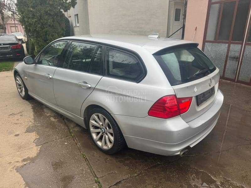 BMW 320 Xdrive 2009. god. -  kompletan auto u delovima