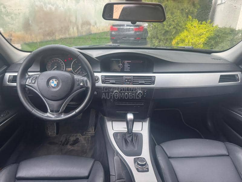BMW 320 Xdrive 2009. god. -  kompletan auto u delovima
