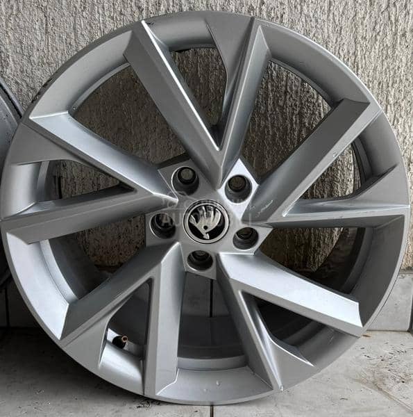 Aluminijumske felne  18" 5 x 112