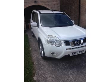 Nissan X-Trail 2.0Dci 2010. god. -  kompletan auto u delovima