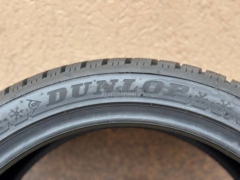 Dunlop 245/40 R19 Zimska