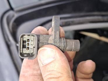 senzor radilice 1.6 16v za Peugeot 207
