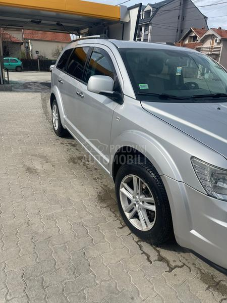 Dodge Journey 