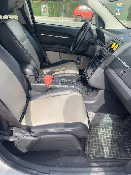 Dodge Journey 