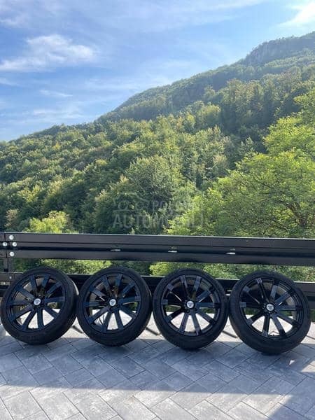 Aluminijumske felne Lombartho 22" 5 x 112