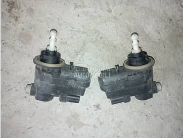 Motoric fara za Renault Megane