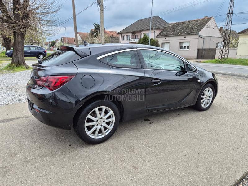 Opel Astra J 1.4 b
