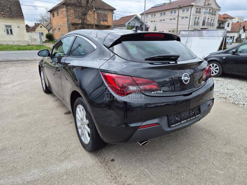 Opel Astra J 1.4 b