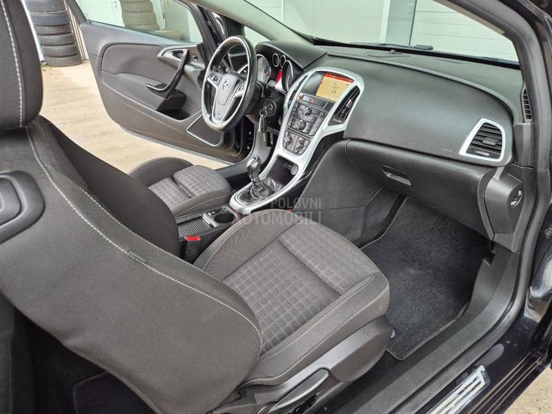 Opel Astra J 1.4 b