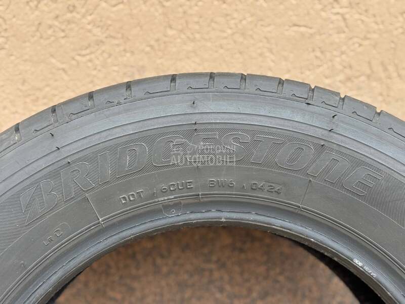 Bridgestone 215/65 R16 Letnja