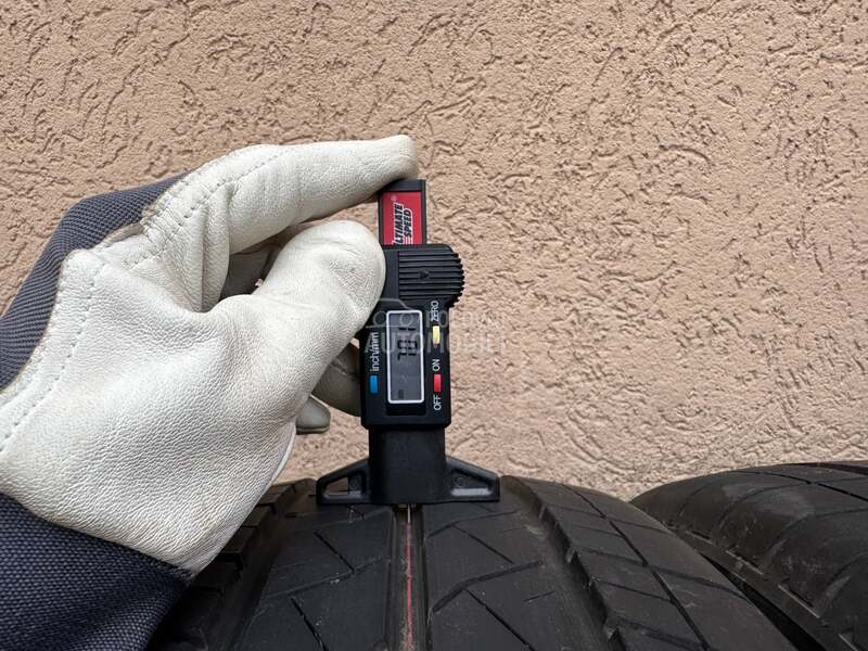 Bridgestone 215/65 R16 Letnja