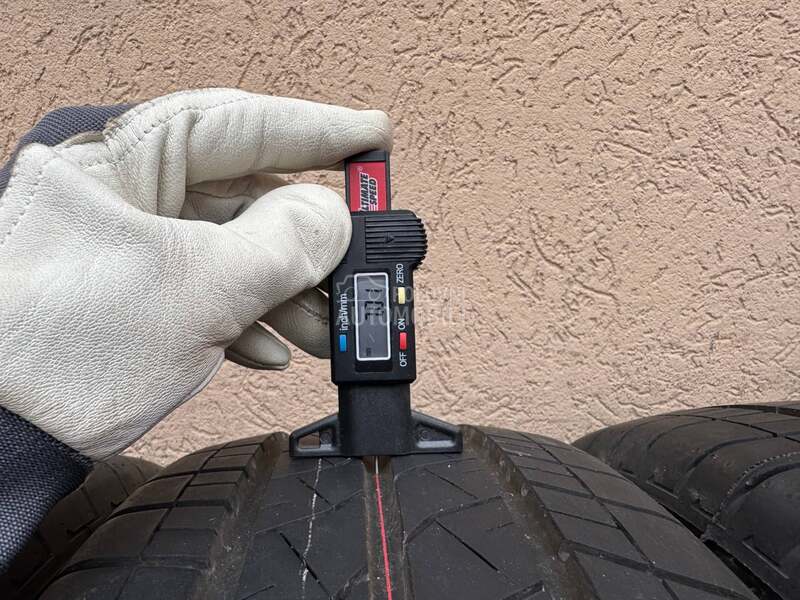 Bridgestone 215/65 R16 Letnja