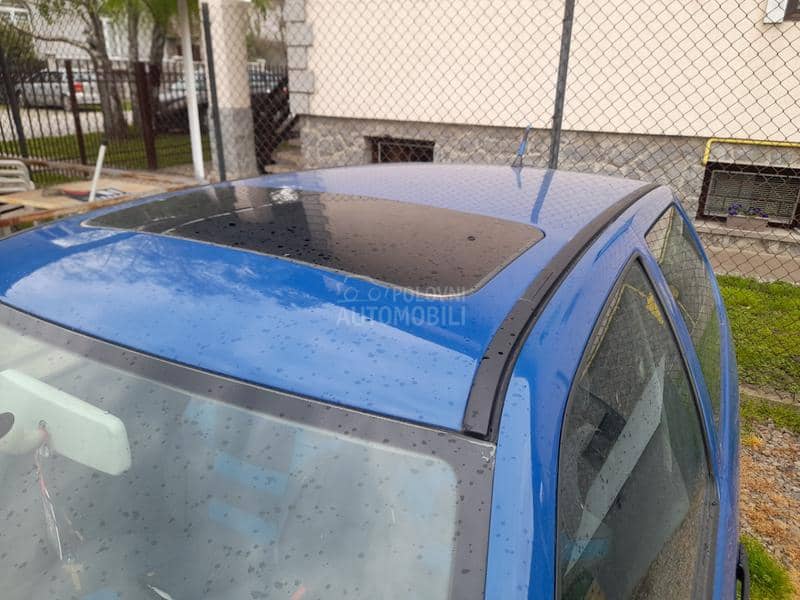 Volkswagen Polo 1.0