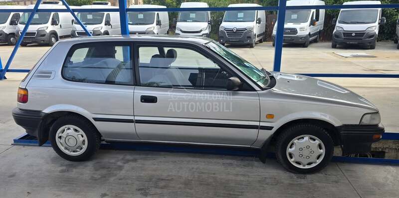 Toyota Corolla 1300 efi