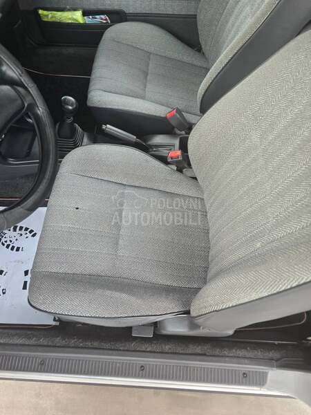 Toyota Corolla 1300 efi