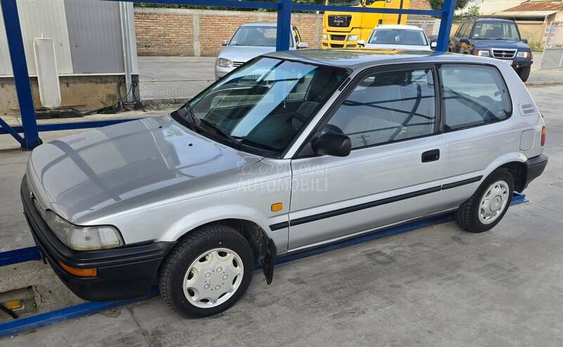 Toyota Corolla 1300 efi