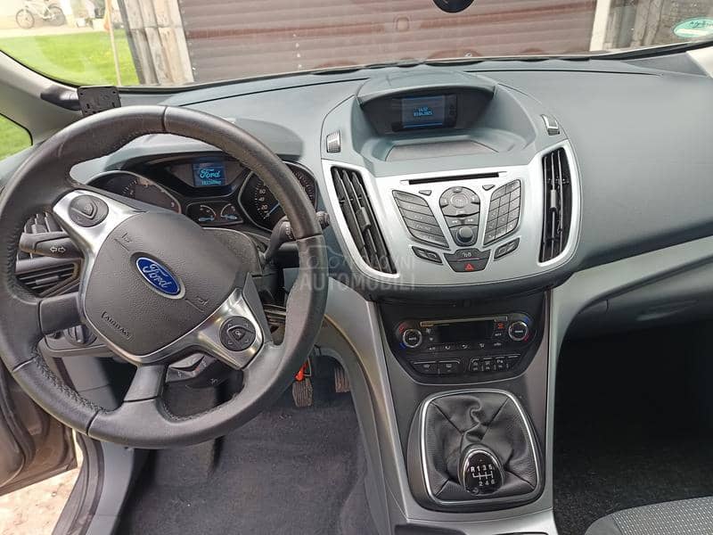 Ford Grand C-Max 7 sedista