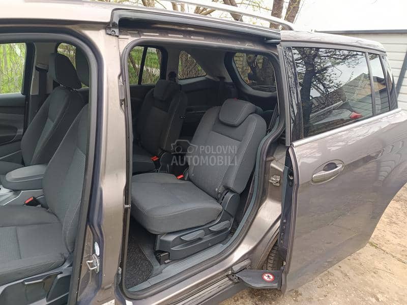 Ford Grand C-Max 7 sedista