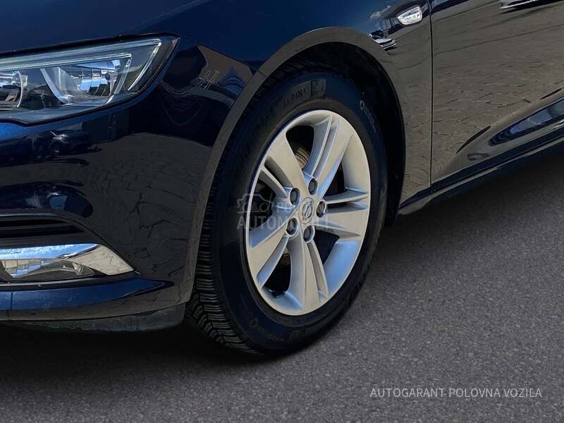 Opel Insignia EDITION 1.5 TURBO