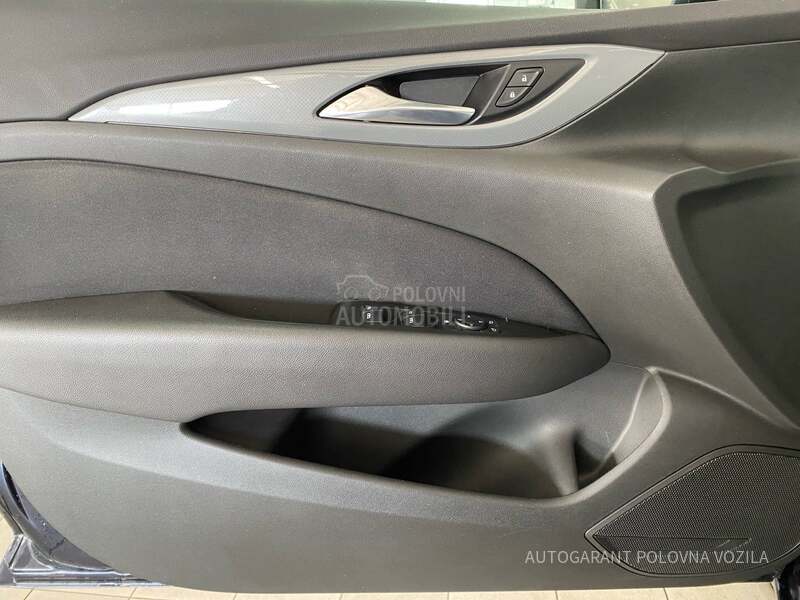 Opel Insignia EDITION 1.5 TURBO