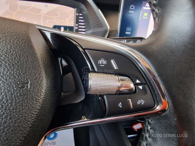 Škoda Octavia 2.0 TDI m a nuel