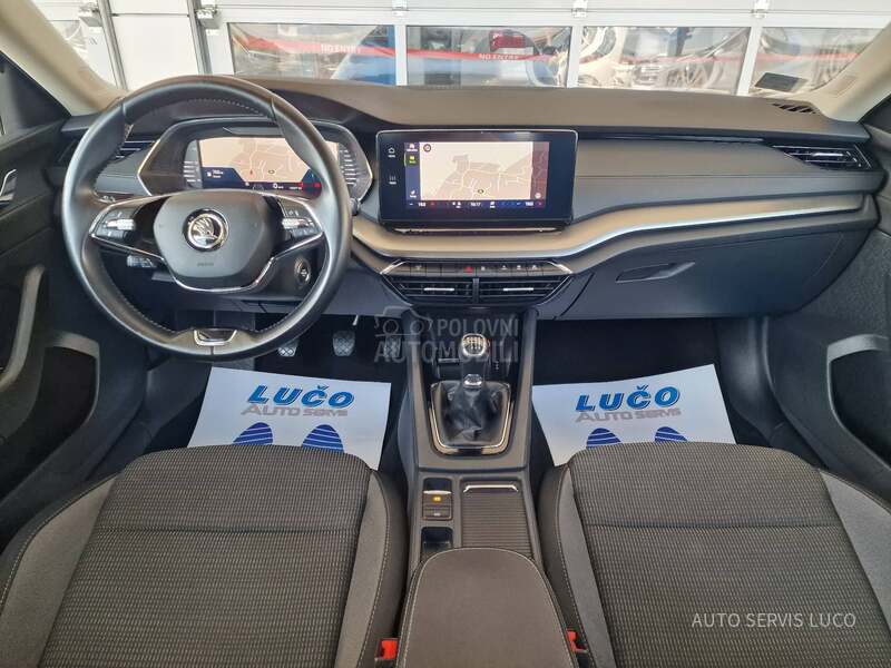 Škoda Octavia 2.0 TDI m a nuel