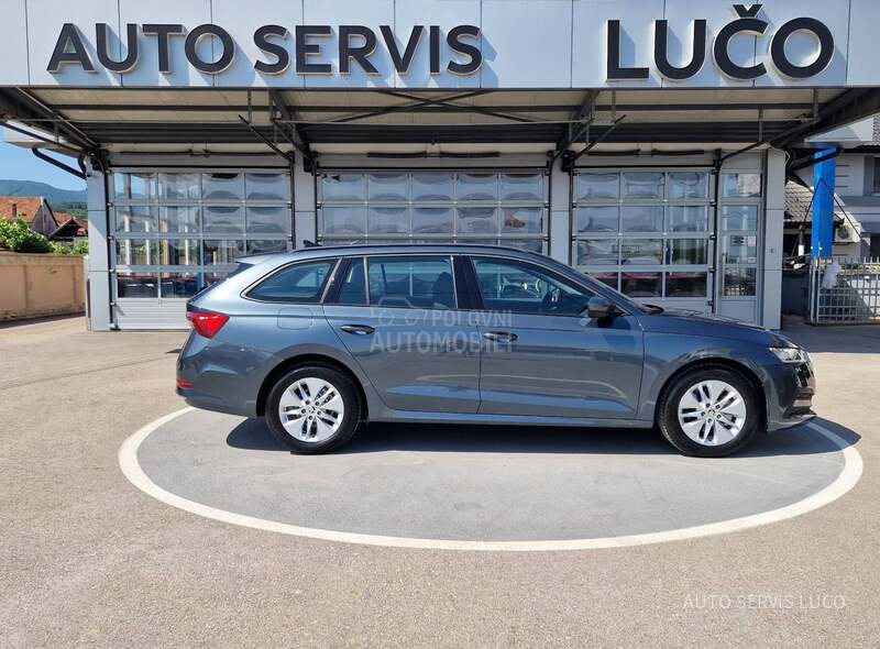 Škoda Octavia 2.0 TDI m a nuel