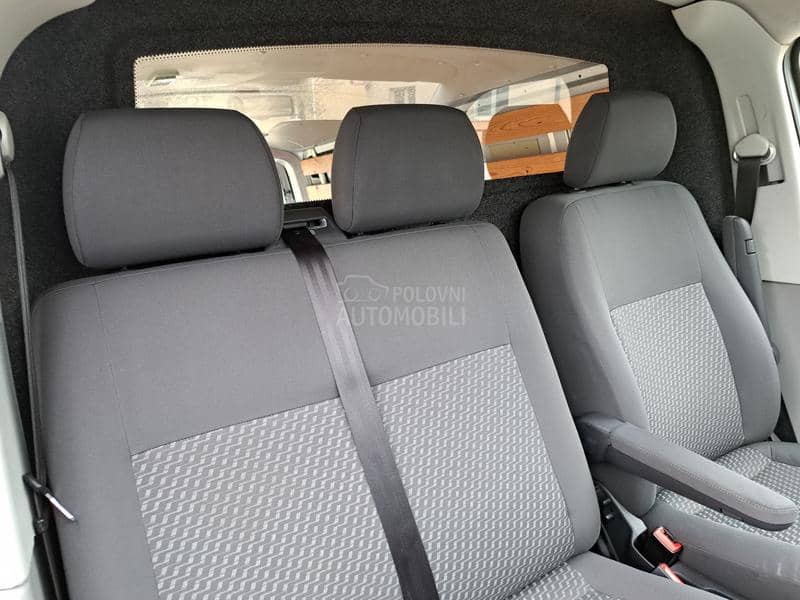 Volkswagen Transporter T6 PRODUZEN SER KNJIG