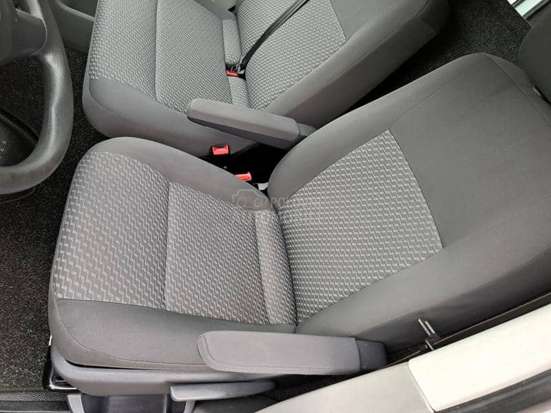 Volkswagen Transporter T6 PRODUZEN SER KNJIG