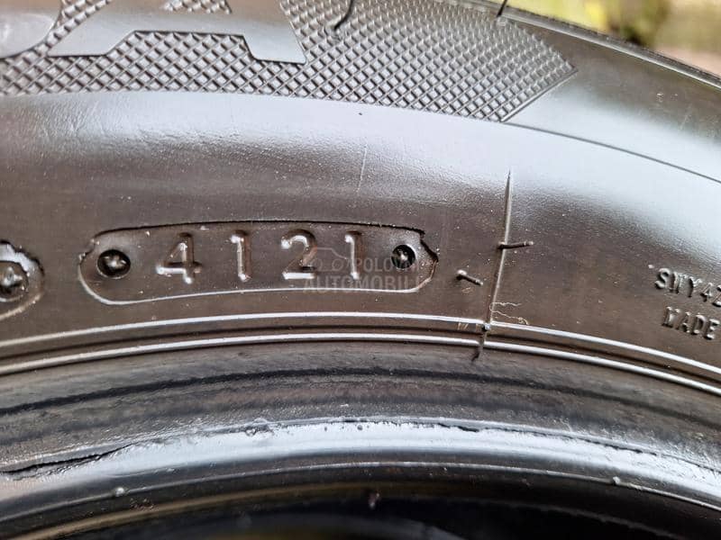 Lassa 215/55 R16 Zimska
