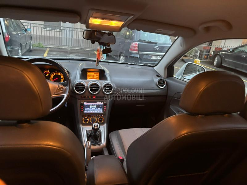 Opel Antara 