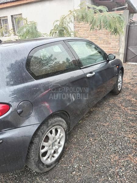 Alfa Romeo 147 1,6 ts