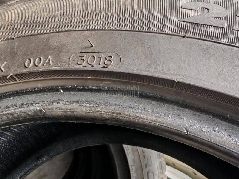 Champiro 225/55 R17 Sve sezone