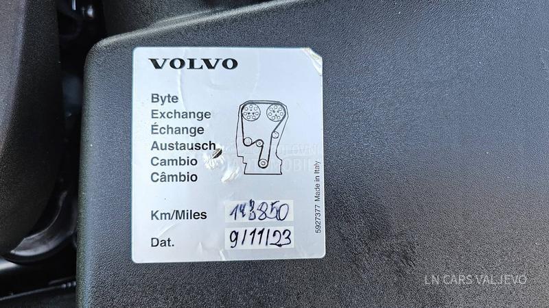 Volvo V40 MOMENTUM/T0P