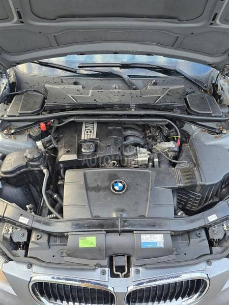 BMW 318 kao  N  o  v