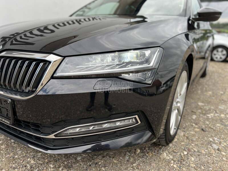Škoda Superb 4x4 DSG  90 000 K M