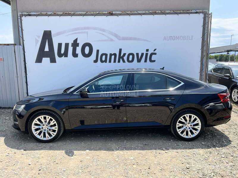 Škoda Superb 70 000 K M