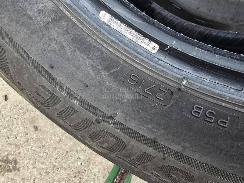 Bridgestone 215/60 R16 Zimska