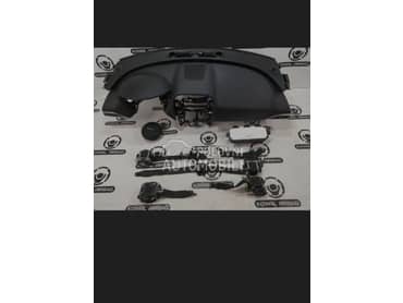 tabla airbag pojasevi za Jaguar XE od 2014. do 2025. god.