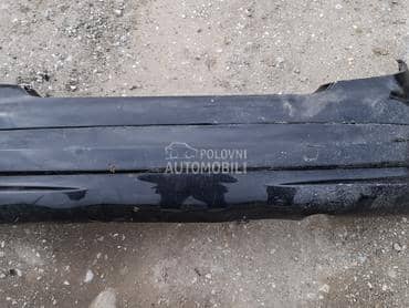 zadnji branik crni za Peugeot 207