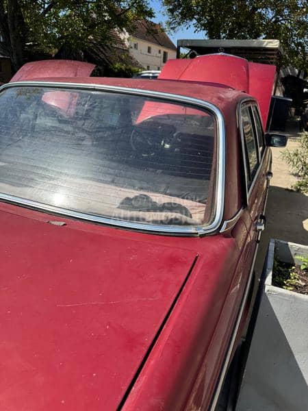 Mercedes Benz W123 123 240d