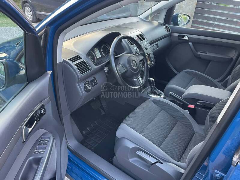 Volkswagen Touran DSG