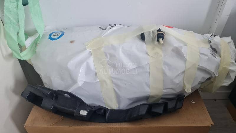 R.enault S.cenic III FAR