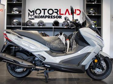 Kymco Xtown 300
