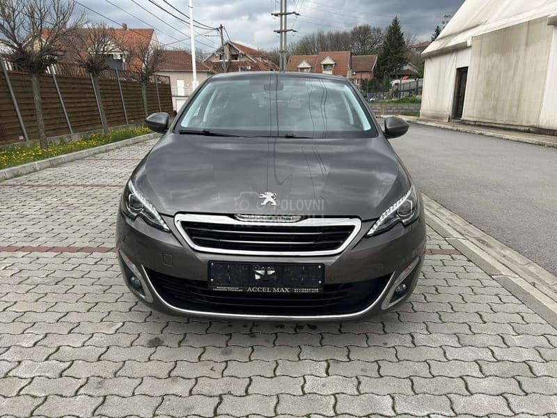 Peugeot 308 1,2 117000 K M ORG