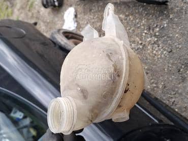 boca za rashladnu tecnost za Peugeot 207